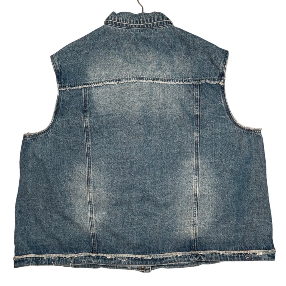 Denim Vest Blue Distressed Frayed Pockets Buttons Western Agnes Orinda Size 3X - Picture 3 of 8